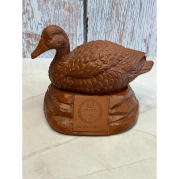 Vintage Red Mill Alcoa 25 Years Davenport Works Pottery Duck Figure '88 - Picture 2 of 7